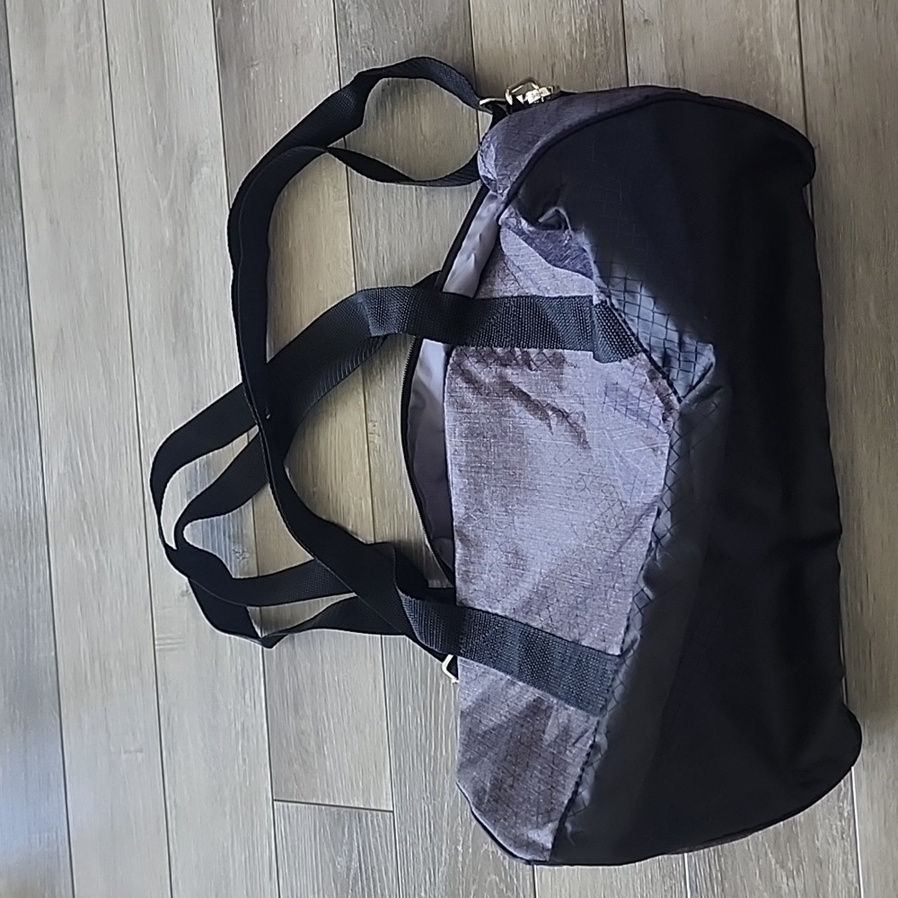 Thirty-one Gray Travel Bag